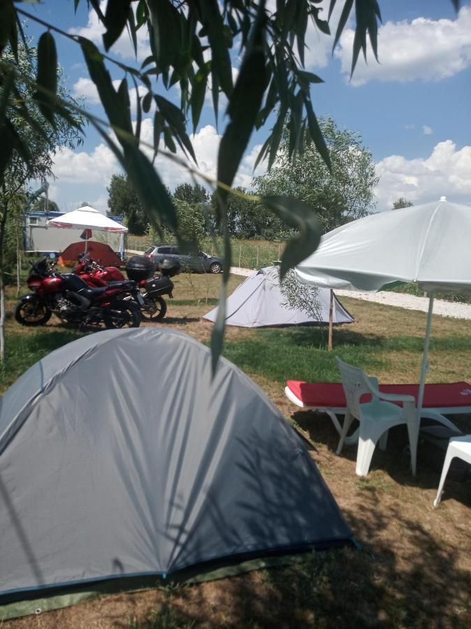 Camping Danubius トゥルチャ エクステリア 写真
